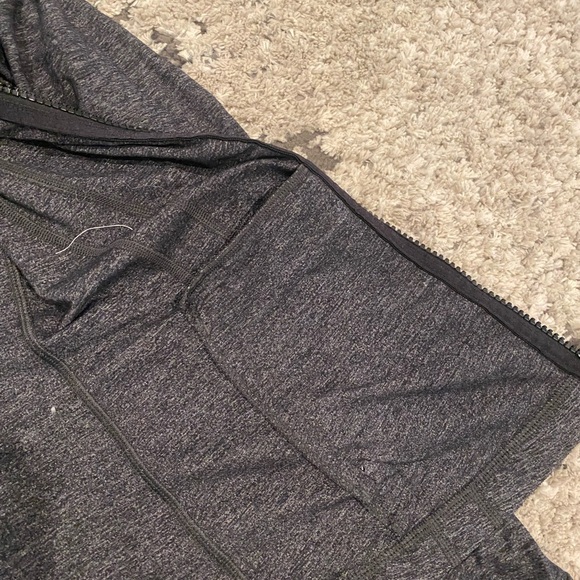 Lululemon Define Jacket - Picture 6 of 9